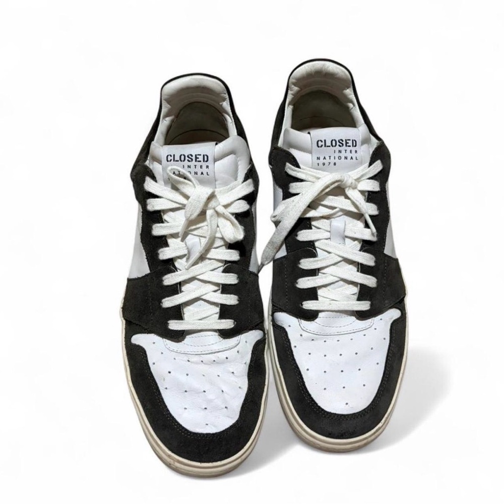 CLOSED International Men’s Lace-Up Sneakers